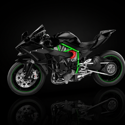 Kawasaki 1:9 Alloy Motorcycle with Spray, Light & Sound